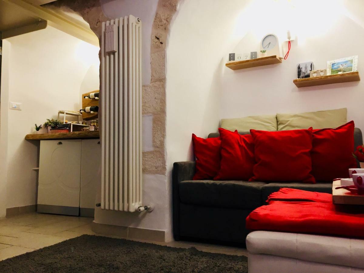 Ostuni 21Mqsuitehomes, Appartamento Con Mini Piscina Privata, Appartamenti Con Vasca Idromassaggio & Appartamenti Standard 오스투니 외부 사진